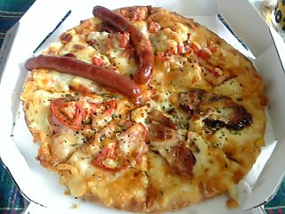 060828bPIZZALA.JPG